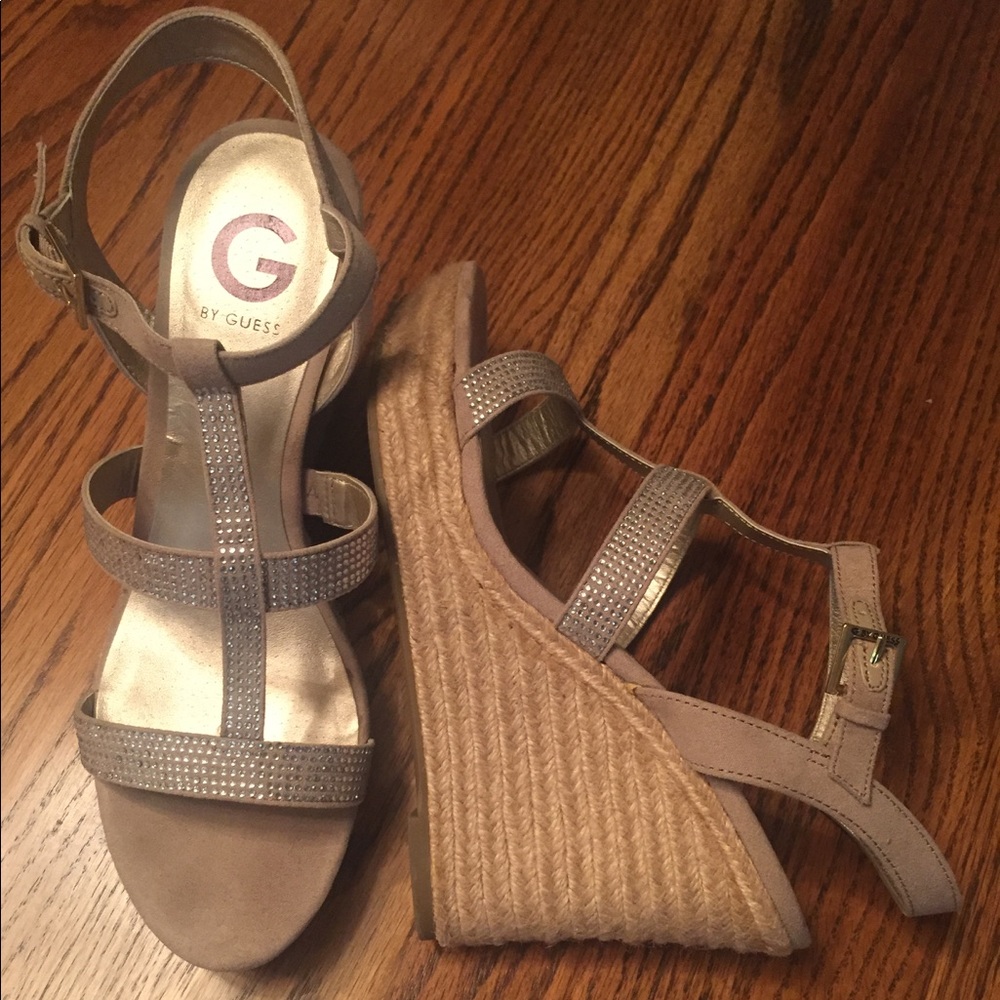 G by Guess wedges